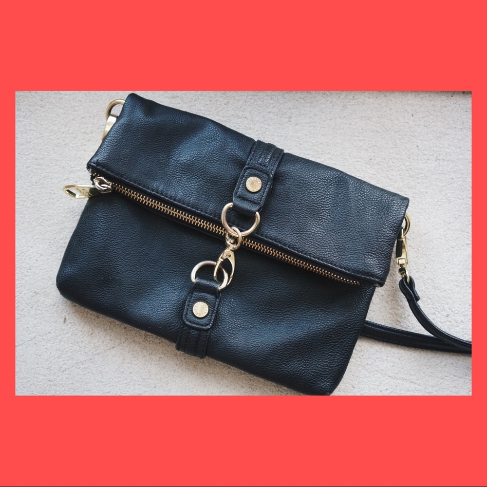 Black Steve Madden purse